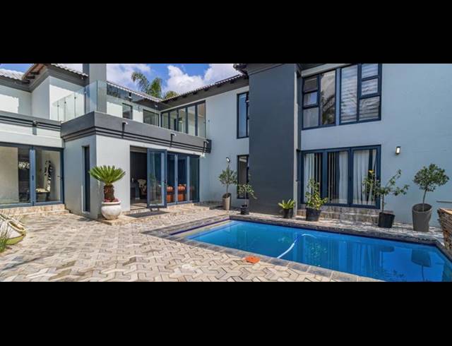 4 BEDROOM HOUSE FOR SALE IN GLEN ERASMIA